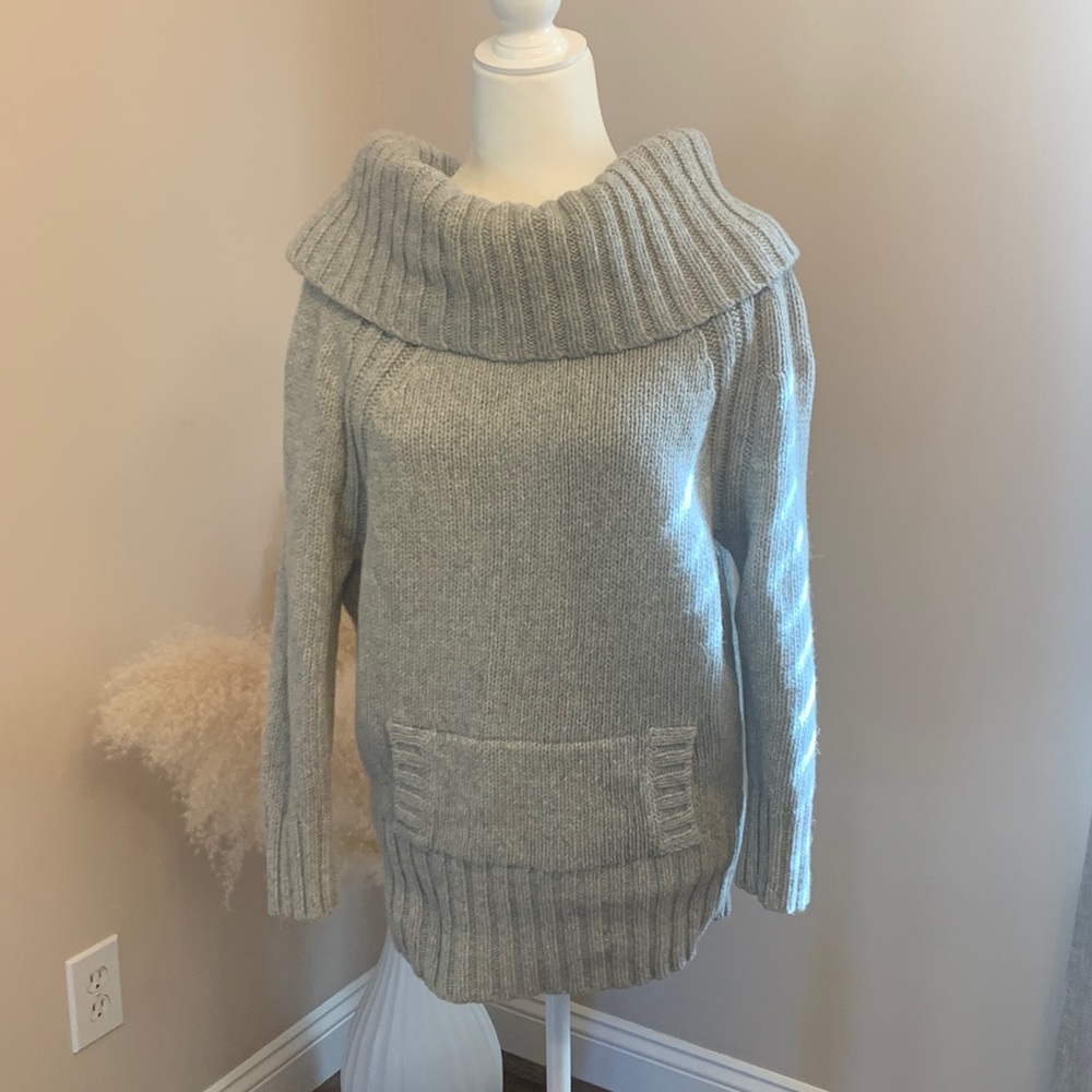 See by Chloe Heather Gray Tunic Cow Neck Sweater